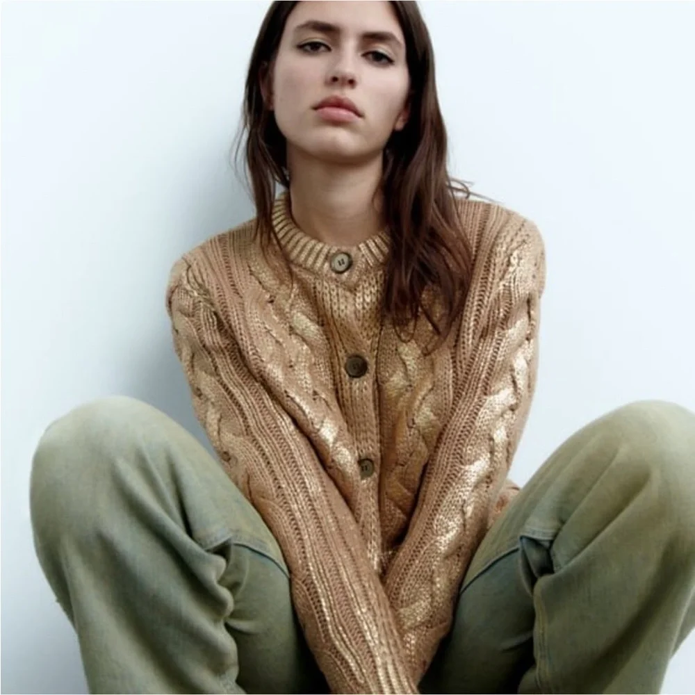 Zara NWOT Foil Cable Knit Sweater Cardigan Metallic Gold Button Up Size Large - Picture 2 of 10